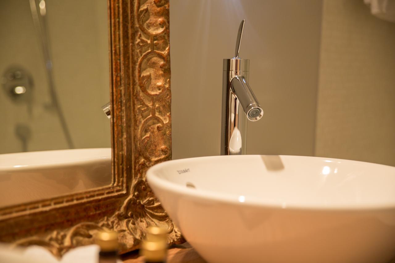 Hotel Krone Regensberg 外观 照片